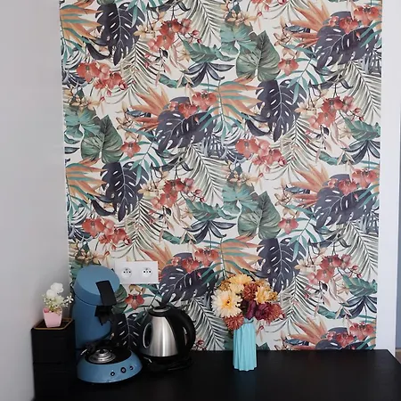 Lp - Symphony Apartmán *